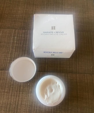 Real Customer review of Beverly Hills MD Radiate Revive Hydrating Eye Cream